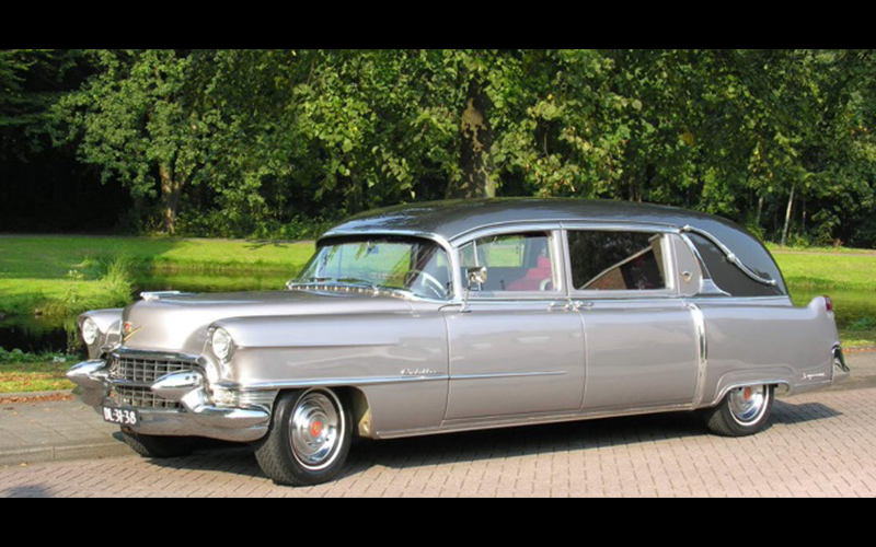 Cadillac klassieke oldtimer rouwauto 1955
